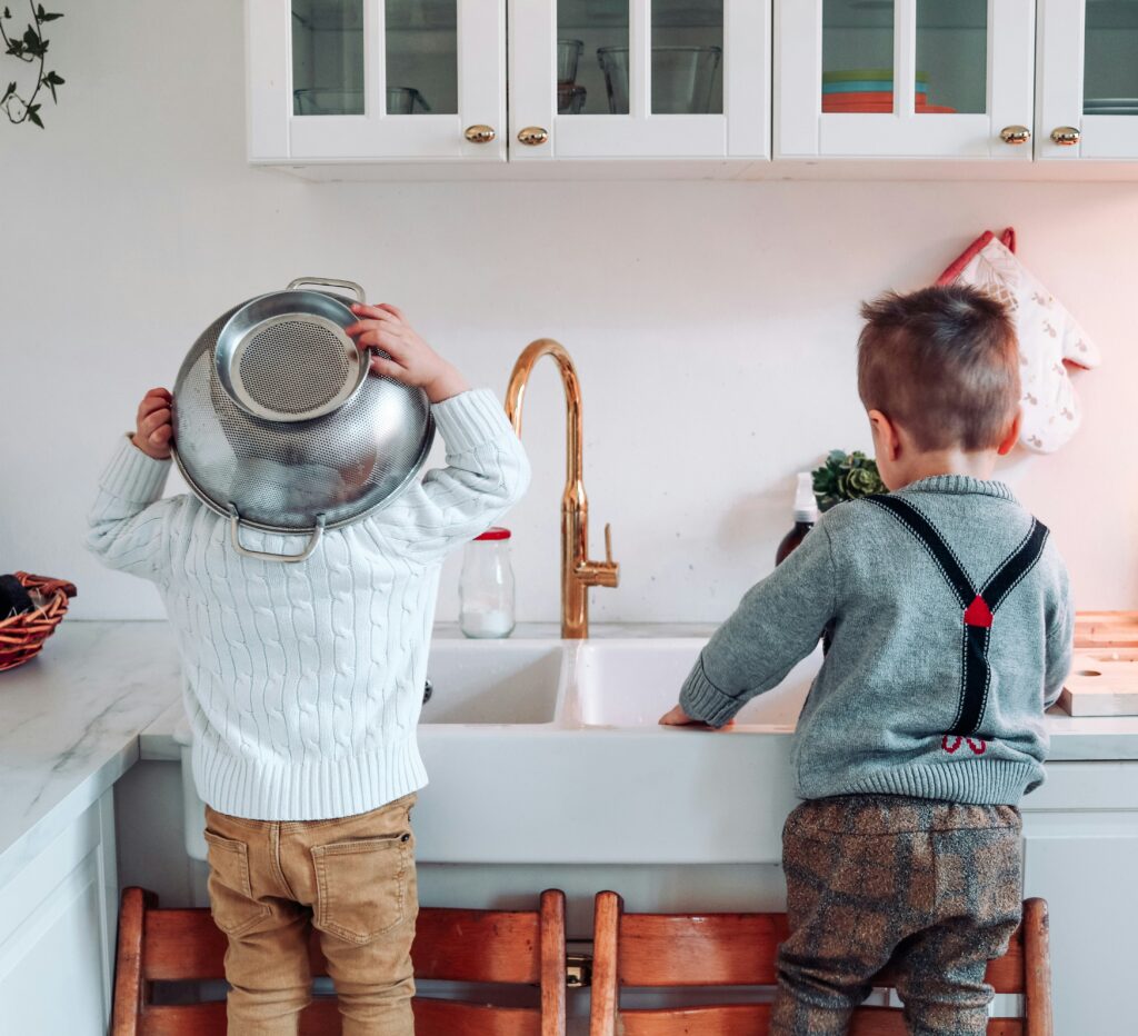The Best Chore System for Kids by Age (And How to Choose) danielle alvarado raviikdnzh0 unsplash